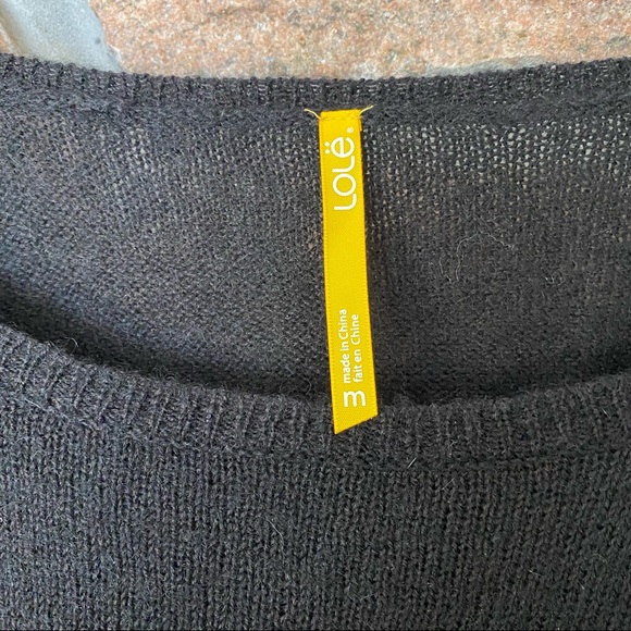 💍LOLE soft and warm black cropped sweater. - Picture 3 of 5